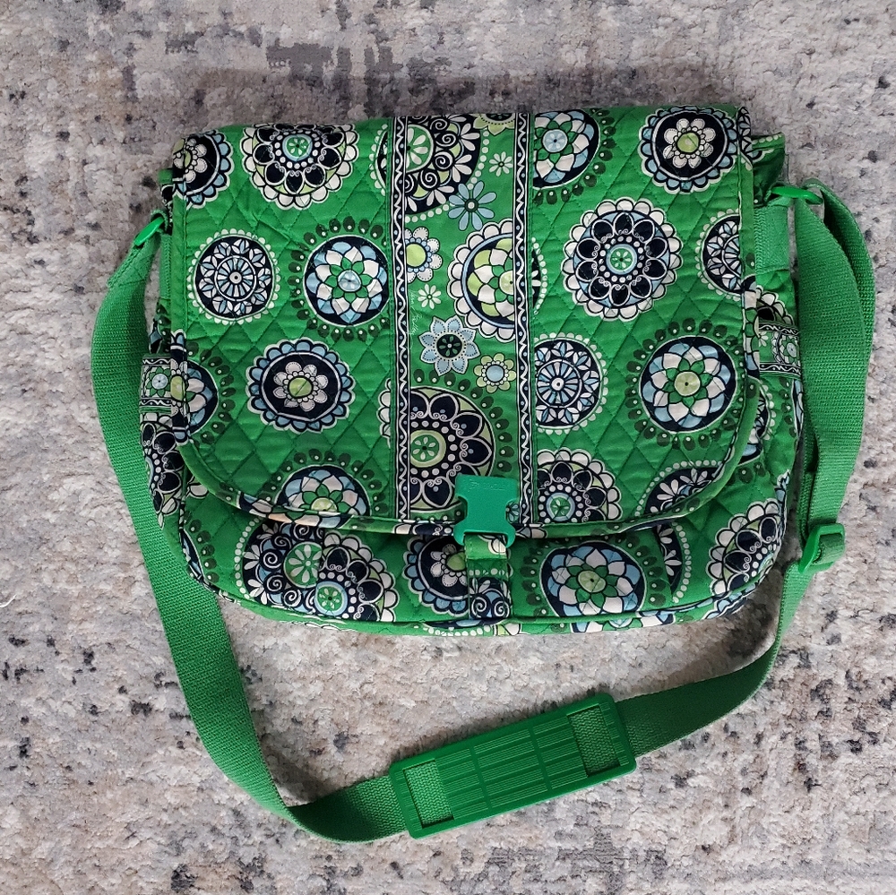 Vera Bradley messenger bag